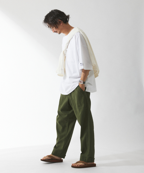 Russell Athletic（ラッセルアスレティック）の「吸水速乾 RUSSELL ATHLETIC 別注 Dri-Power(R) BIG Tシャツ（Tシャツ/カットソー・メンズ・チャコールグレー/ブラック/ライトブルー/ホワイト・SMALL/MEDIUM/LARGE）」の5枚目の写真