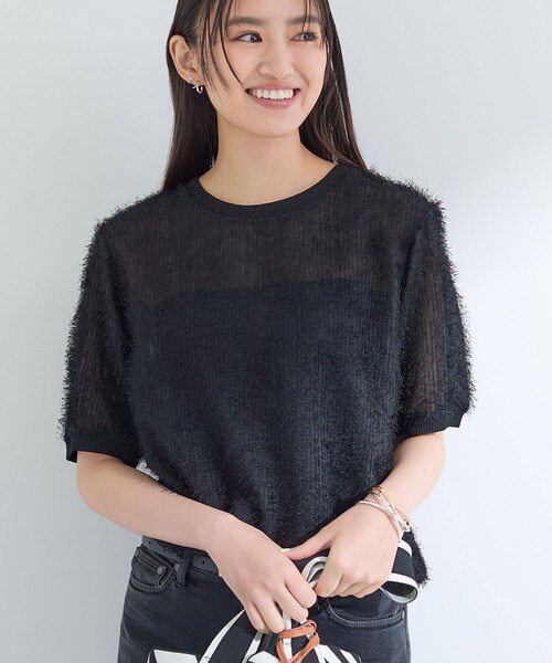 INDIVI（インディヴィ）の「ヘアリージャカードトップス（シャツ/ブラウス・レディース・ブラック/ホワイト・38/34/19/15 /13/05）」の4枚目の写真