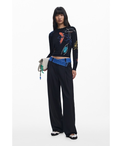 Desigual(デシグアル)の「アシンメトリーデニムウエスト テーラードロングパンツ スラックス(その他パンツ・レディース・ブラック・L/M/S/XL/XS)」の4枚目の写真