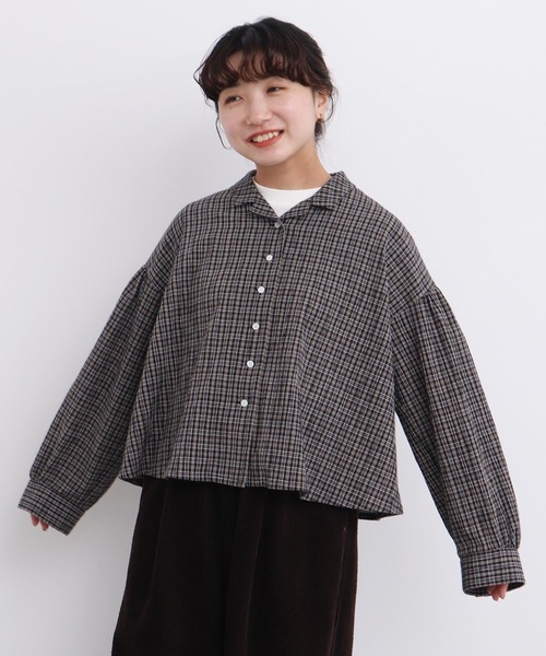 l'atelier du savon(アトリエドサボン)の「●やさしいチェック ちび開襟ブラウス(シャツ/ブラウス・レディース・ブラック/ベージュ・FREE)」の1枚目の写真