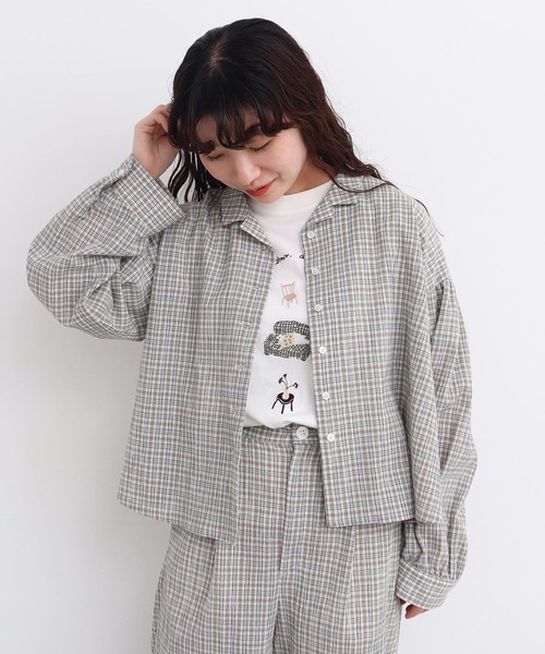 l'atelier du savon(アトリエドサボン)の「●やさしいチェック ちび開襟ブラウス(シャツ/ブラウス・レディース・ブラック/ベージュ・FREE)」の5枚目の写真