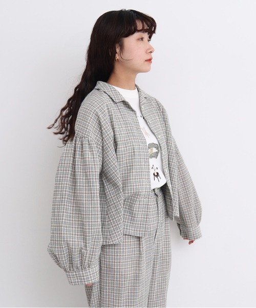 l'atelier du savon(アトリエドサボン)の「●やさしいチェック ちび開襟ブラウス(シャツ/ブラウス・レディース・ブラック/ベージュ・FREE)」の4枚目の写真