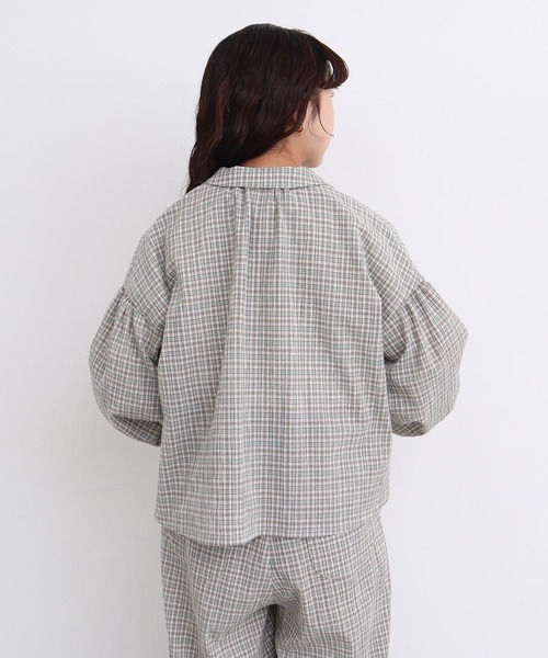 l'atelier du savon(アトリエドサボン)の「●やさしいチェック ちび開襟ブラウス(シャツ/ブラウス・レディース・ブラック/ベージュ・FREE)」の6枚目の写真