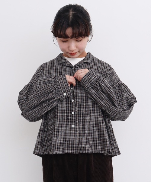 l'atelier du savon(アトリエドサボン)の「●やさしいチェック ちび開襟ブラウス(シャツ/ブラウス・レディース・ブラック/ベージュ・FREE)」の10枚目の写真