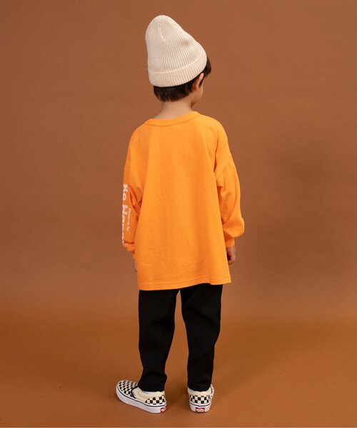BREEZE(ブリーズ)の「【B NEWJACK 】スリーブグラフィックロンT_ジュニア対応(Tシャツ/カットソー・キッズ・オフホワイト/グレー/ネイビー/オレンジ・160/150/140/130/120/110/100/90)」の8枚目の写真