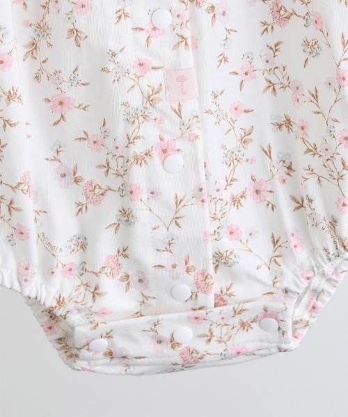 moimoln（モイモルン）の「【2点セット】レトロフラワーロンパース＆レーススタイ（ロンパース・キッズ・オフホワイト・90cm/80ｃｍ/70cm）」の6枚目の写真