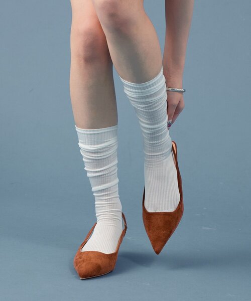 mystic(ミスティック)の「ニーハイソックス(ソックス/靴下・レディース・オフホワイト/チャコールグレー・ONE SIZE)」の3枚目の写真