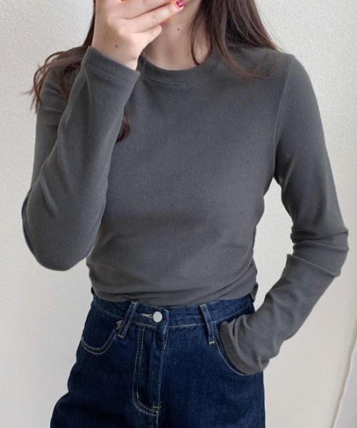 cammie(キャミー)の「シンプルフィットロンT(Tシャツ/カットソー・レディース・ベージュ/ダークグレー/ブラック/ブラウン/ホワイト・LARGE/MEDIUM)」の3枚目の写真
