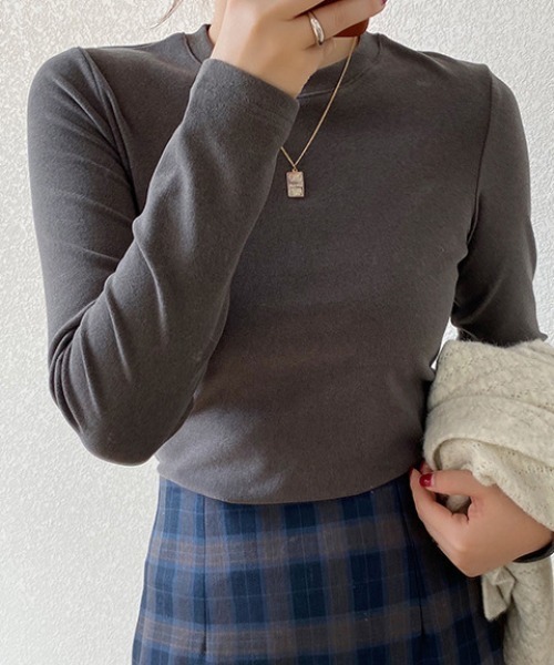 cammie(キャミー)の「シンプルフィットロンT(Tシャツ/カットソー・レディース・ベージュ/ダークグレー/ブラック/ブラウン/ホワイト・LARGE/MEDIUM)」の15枚目の写真