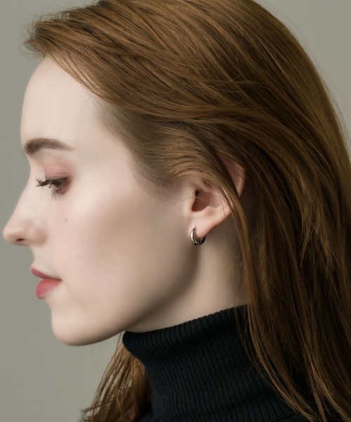muku(ムク)の「PIERCE/DROP HOOP(ピアス(両耳用)・レディース・シルバー/ゴールド・FREE)」の11枚目の写真