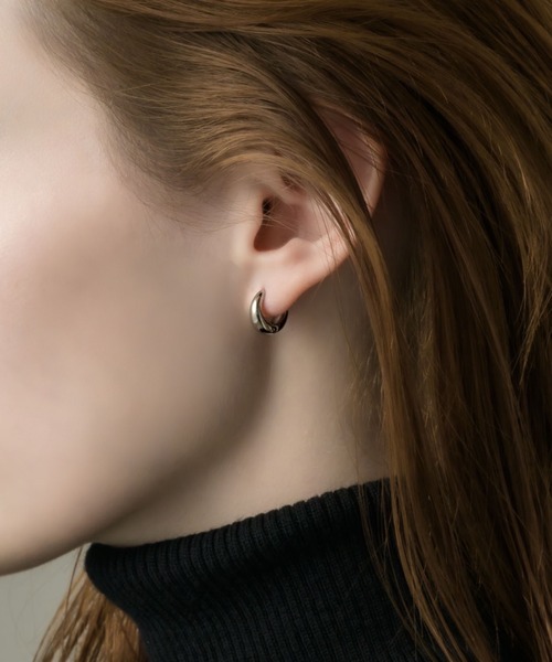 muku(ムク)の「PIERCE/DROP HOOP(ピアス(両耳用)・レディース・シルバー/ゴールド・FREE)」の12枚目の写真