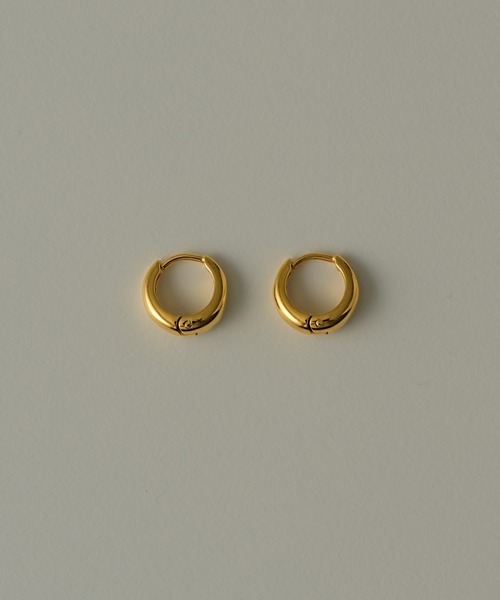 muku(ムク)の「PIERCE/DROP HOOP(ピアス(両耳用)・レディース・シルバー/ゴールド・FREE)」の5枚目の写真