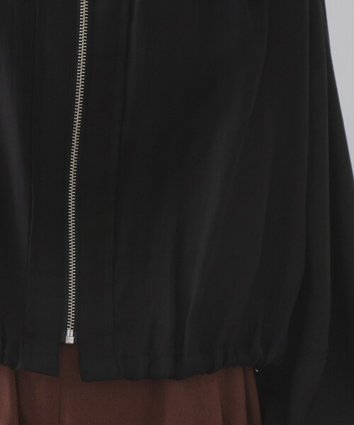 OPAQUE.CLIP（オペークドットクリップ）の「シアーランタンスリーブブルゾン【洗濯機洗い可】（ブルゾン・レディース・ブラック/アイボリー・42/40/38）」の21枚目の写真