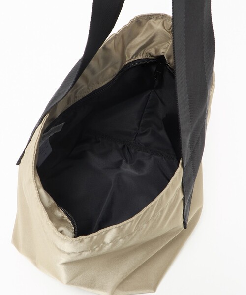 Steven Alan(スティーブンアラン)の「<AN・G・EL>FUNA SHOULDER BAG/ショルダーバッグ(ショルダーバッグ・レディース・ワイン/ベージュ・FREE)」の8枚目の写真