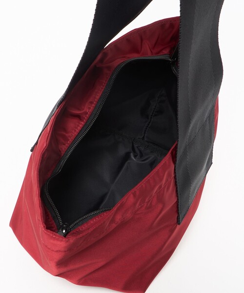 Steven Alan(スティーブンアラン)の「<AN・G・EL>FUNA SHOULDER BAG/ショルダーバッグ(ショルダーバッグ・レディース・ワイン/ベージュ・FREE)」の13枚目の写真