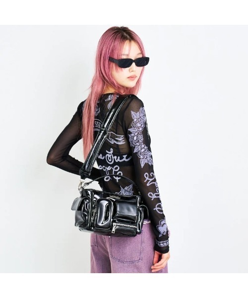 Kinetics（キネティクス）の「ANNA SUI NYC MULTI-POCKET MINI BAG