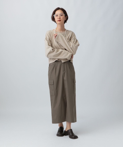 LEPSIM(レプシィム)の「リメイクライクプルオーバー 579852(Tシャツ/カットソー・レディース・チャコールグレー/オフホワイト/ライトベージュ・FREE)」の20枚目の写真