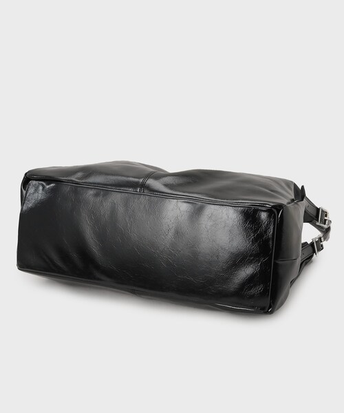 tk.TAKEO KIKUCHI(ティーケータケオキクチ)の「デフォーメッドボストンBAG(ボストンバッグ・メンズ・ブラック/ブラウン系1・00)」の14枚目の写真