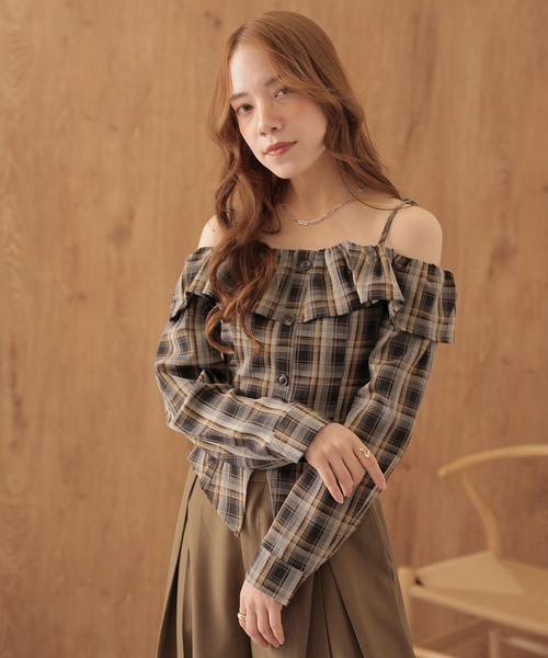 SUWDEE（スーディー）の「check off shoulder frill blouse（シャツ/ブラウス・レディース・ブラウン・M）」の8枚目の写真