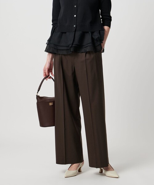 UNITED ARROWS(ユナイテッドアローズ)の「トロピカル 2タック ワイドパンツ ストレッチ(スラックス・レディース・ダークブラウン/モカ/ブラック/ダークグレー/その他9・34/36/38/40)」の1枚目の写真