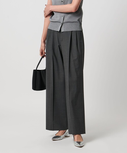 UNITED ARROWS(ユナイテッドアローズ)の「トロピカル 2タック ワイドパンツ ストレッチ(スラックス・レディース・ダークブラウン/モカ/ブラック/ダークグレー/その他9・34/36/38/40)」の5枚目の写真