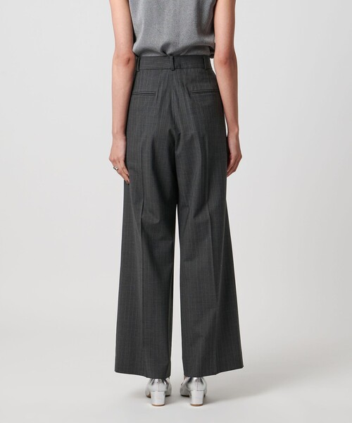 UNITED ARROWS(ユナイテッドアローズ)の「トロピカル 2タック ワイドパンツ ストレッチ(スラックス・レディース・ダークブラウン/モカ/ブラック/ダークグレー/その他9・34/36/38/40)」の19枚目の写真