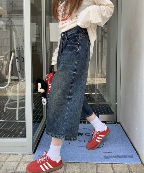 FREE STYLISTS(フリー スタイリスト)の「YUGA_YGMC Denim 3/4-length wide pants(デニムパンツ・レディース・インディゴブルー・XL/L/S/M)」の6枚目の写真