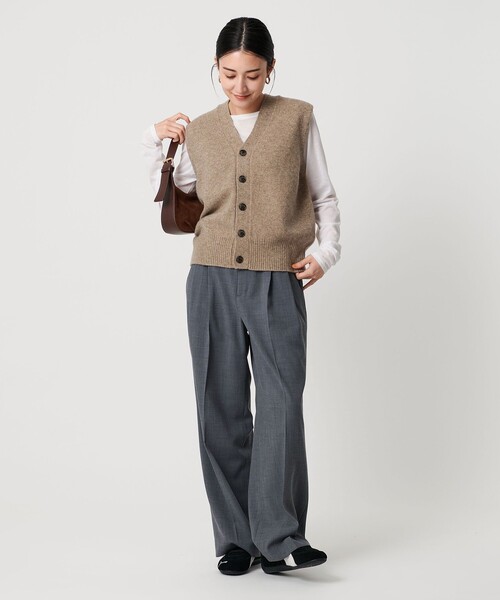 【定価19,800円】新作カシミヤ　ニットベスト　ユナイテッドアローズゴルフ 定価19,800円】新作カシミヤ ニットベスト ユナイテッドアローズ