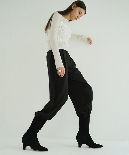 CLANE（クラネ）の「BASIC TUCK PANTS（スラックス・レディース・ブラック/アイボリー/ミント・1/0/2）」の3枚目の写真
