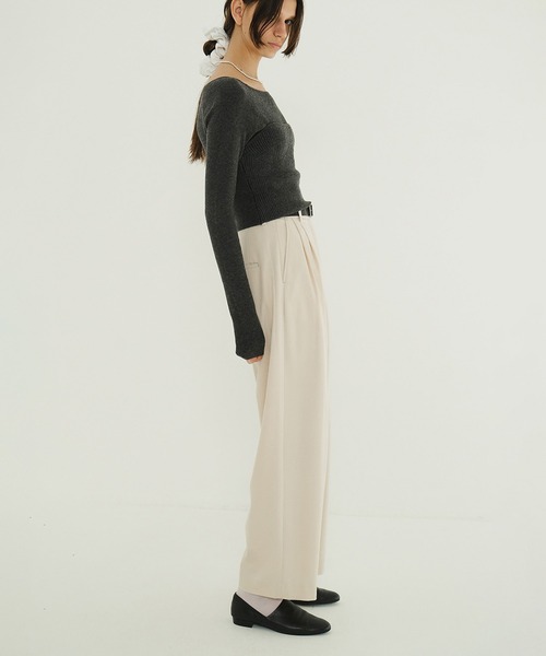 CLANE（クラネ）の「BASIC TUCK PANTS（スラックス・レディース・ブラック/アイボリー/ミント・1/0/2）」の6枚目の写真