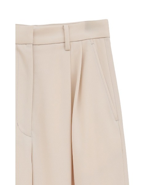 BASIC TUCK PANTS（スラックス）｜CLANE（クラネ）のファッション通販