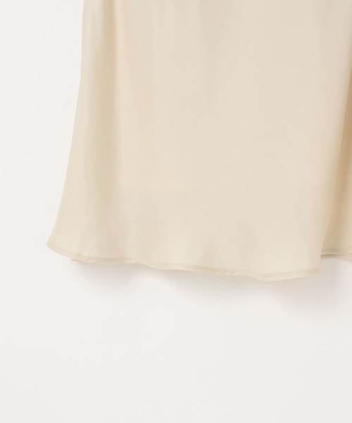 LOWRYS FARM（ローリーズファーム）の「フィブリルサテンスカート　581057（スカート・レディース・アイボリー/チャコールグレー/ブラウン・LARGE/MEDIUM/SMALL）」の7枚目の写真