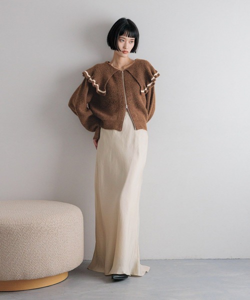 LOWRYS FARM（ローリーズファーム）の「フィブリルサテンスカート　581057（スカート・レディース・アイボリー/チャコールグレー/ブラウン・LARGE/MEDIUM/SMALL）」の15枚目の写真