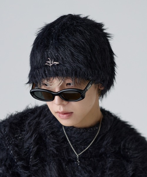 MSG（エムエスジー）の「メタルプレートフェザービーニー【UNISEX】（ニットキャップ/ビーニー・メンズ・ブラック/グレー・FREE）」の2枚目の写真