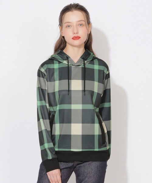 BLUE LABEL CRESTBRIDGE（ブルーレーベルクレストブリッジ）の