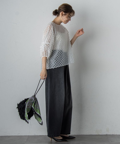 Droite lautreamont(ドロワットロートレアモン)の「ポンポンジャガードブラウス≪洗濯機で洗える≫(シャツ/ブラウス・レディース・オフホワイト/ブラック・M)」の13枚目の写真