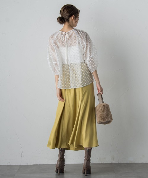 Droite lautreamont(ドロワットロートレアモン)の「ポンポンジャガードブラウス≪洗濯機で洗える≫(シャツ/ブラウス・レディース・オフホワイト/ブラック・M)」の18枚目の写真