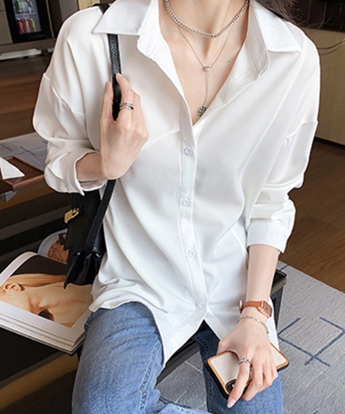 Doux Belle（ドゥーベル）の「ゆるシルエット長袖シャツブラウス（シャツ/ブラウス・レディース・ダークグレー/ホワイト/ベージュ・MEDIUM）」の6枚目の写真