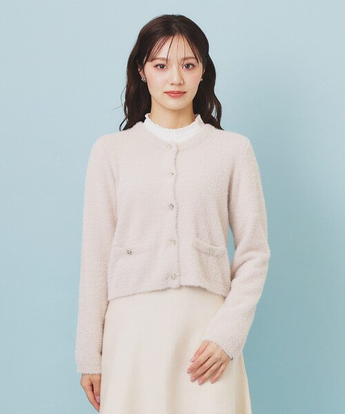index（インデックス）の「フェザーヤーンフラワーボタンカーディガン