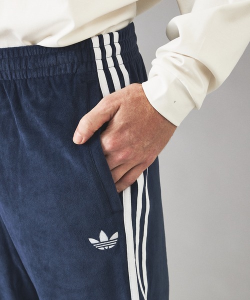adidas(アディダス)の「【adidas / アディダス】VELOUR SST PANT / ベロア SST パンツ(その他パンツ・メンズ・ブラック/チャコールグレー/ダークネイビー・M/L)」の6枚目の写真