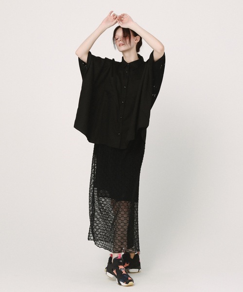 bedsidedrama(ベットサイドドラマ)の「Dancing Lace poncho shirt(シャツ/ブラウス・レディース・ホワイト/ブラック・1)」の5枚目の写真