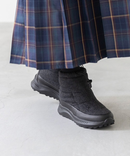 moz(モズ)の「moz モズ スノーブーツ(ブーツ・レディース・キャメル/ブラック・23.0cm/23.5cm/24.0cm/24.5cm)」の19枚目の写真
