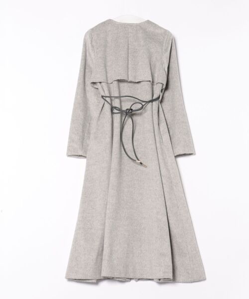 AIMER（エメ）の「メランジーウールライクニュアンスバックルベルトロングコート（その他アウター・レディース・チャコールグレー/ベージュ/ライトグレー・MEDIUM）」の4枚目の写真
