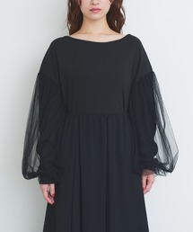 チュール」に該当するTシャツ/カットソー（ブラック/黒色系・Uネック