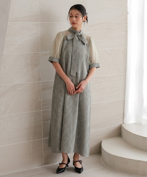 Jolie et Jolie（ジョリーエジョリー）の「マルチwayリボンボウタイ付きジャガードワンピース【低身長サイズS有り]（ドレス・レディース・セージグリーン/ブラウン/ブラック×ベージュ・S/M/L/LL）」の17枚目の写真