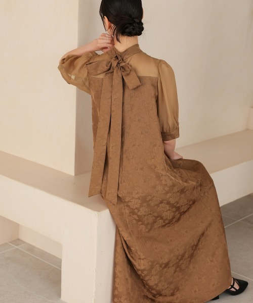 Jolie et Jolie（ジョリーエジョリー）の「マルチwayリボンボウタイ付きジャガードワンピース【低身長サイズS有り]（ドレス・レディース・セージグリーン/ブラウン/ブラック×ベージュ・S/M/L/LL）」の13枚目の写真