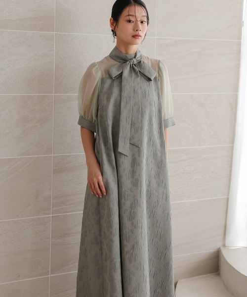 Jolie et Jolie（ジョリーエジョリー）の「マルチwayリボンボウタイ付きジャガードワンピース【低身長サイズS有り]（ドレス・レディース・セージグリーン/ブラウン/ブラック×ベージュ・S/M/L/LL）」の18枚目の写真