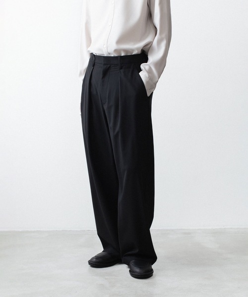 ATTACHMENT（アタッチメント）の「WO/TA ストレッチトロ 1タック ワイドトラウザーズ / WO/TA STRETCH TRO 1TUCK WIDE TROUSERS（スラックス・メンズ・ブラック/グレー/ダークグレー・3/2/1）」の6枚目の写真