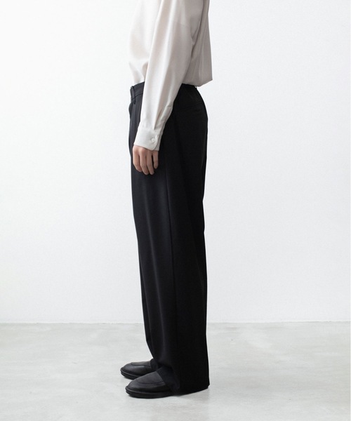 ATTACHMENT（アタッチメント）の「WO/TA ストレッチトロ 1タック ワイドトラウザーズ / WO/TA STRETCH TRO 1TUCK WIDE TROUSERS（スラックス・メンズ・ブラック/グレー/ダークグレー・3/2/1）」の7枚目の写真