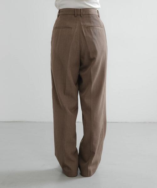URBAN RESEARCH（アーバンリサーチ）の「new basic　WOOL TWILL SLACKS PANTS（その他パンツ・レディース・ベージュ/オフホワイト・38/36/40）」の13枚目の写真